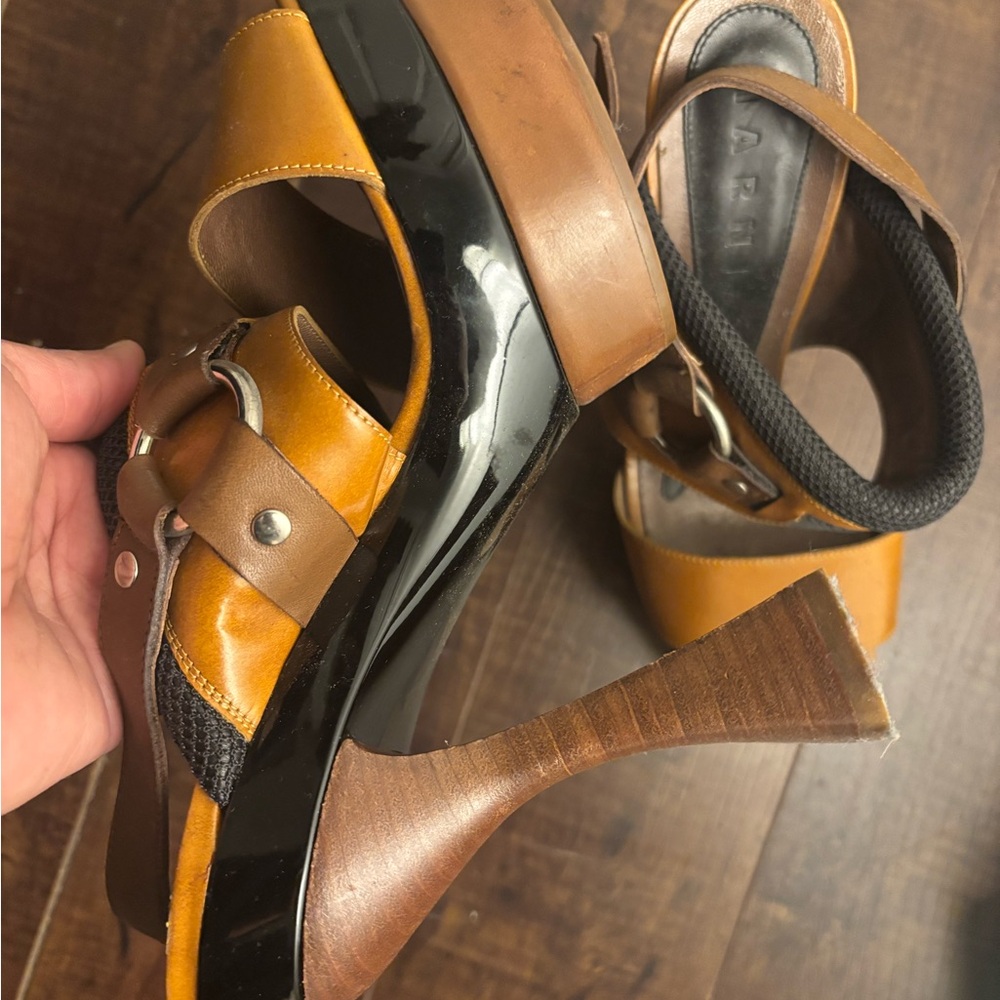 Marni Tan and Brown Women's Heels - Picture 7 of 8